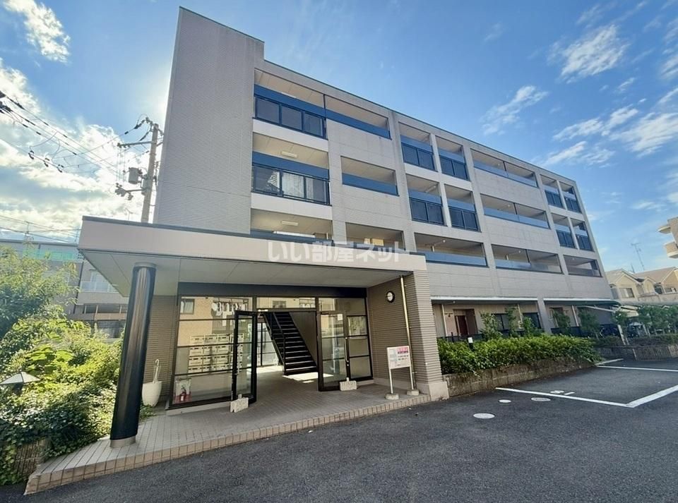 フルール日野の外観画像