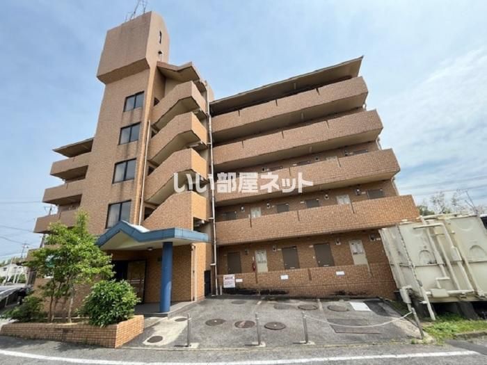エグゼコート大在1の外観画像