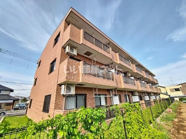 イーストコートの外観画像