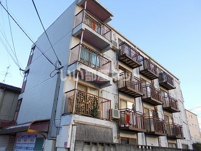 プチハイツ奈良の外観画像