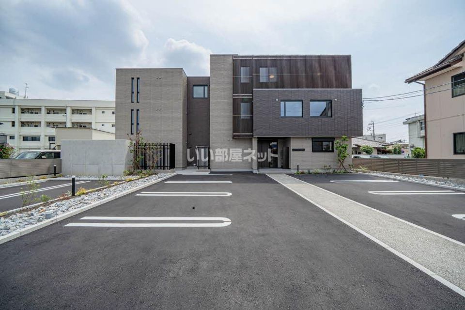 シャーメゾンプレミアスの外観画像