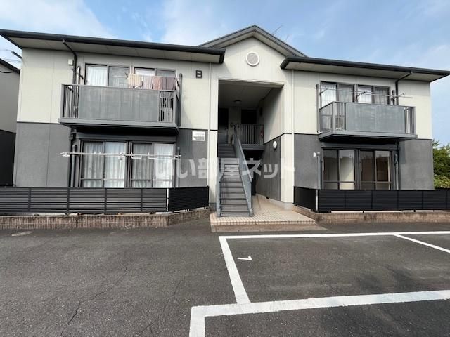 シャルマンドミール B棟の外観画像