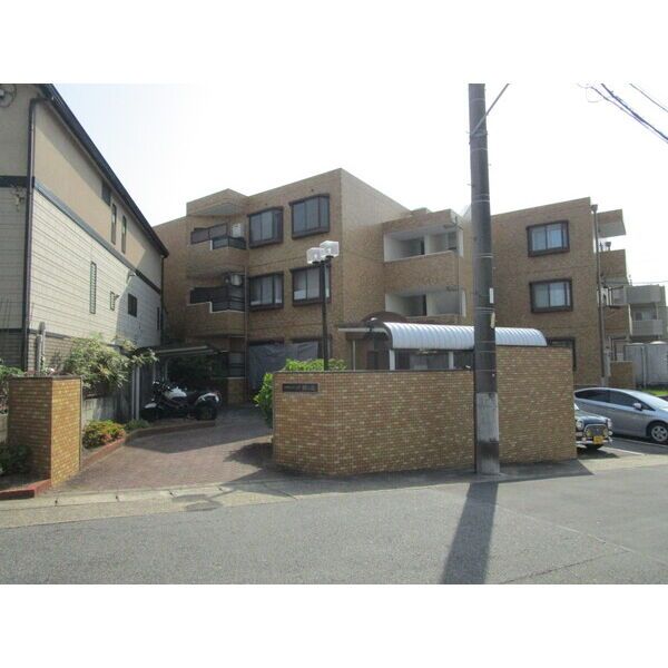 グランドコア・照ヶ丘の外観画像