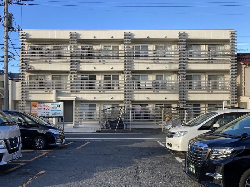 RenoCourt IZUMIの外観画像