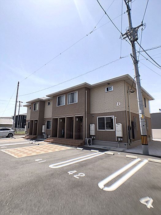 ロン・ラポール D棟の外観画像