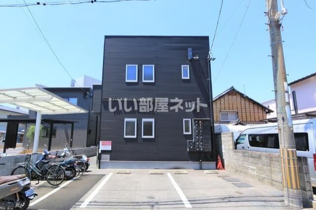 Luna Bianca Izumikitaの外観画像