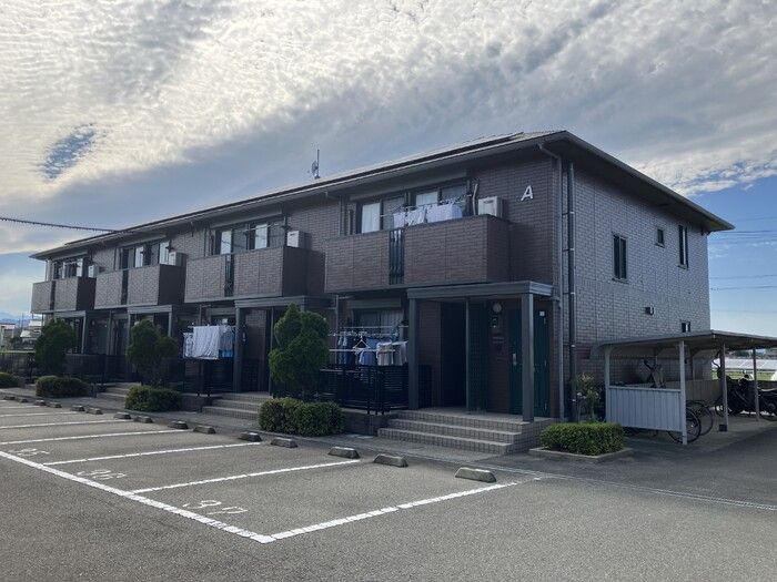 グラン・リーオ A棟の外観画像