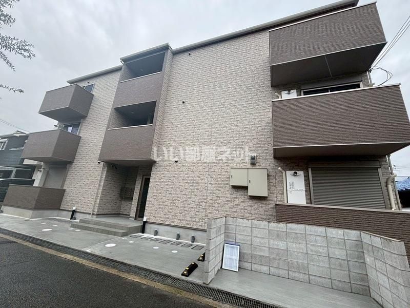 エテルナコート総持寺の外観画像