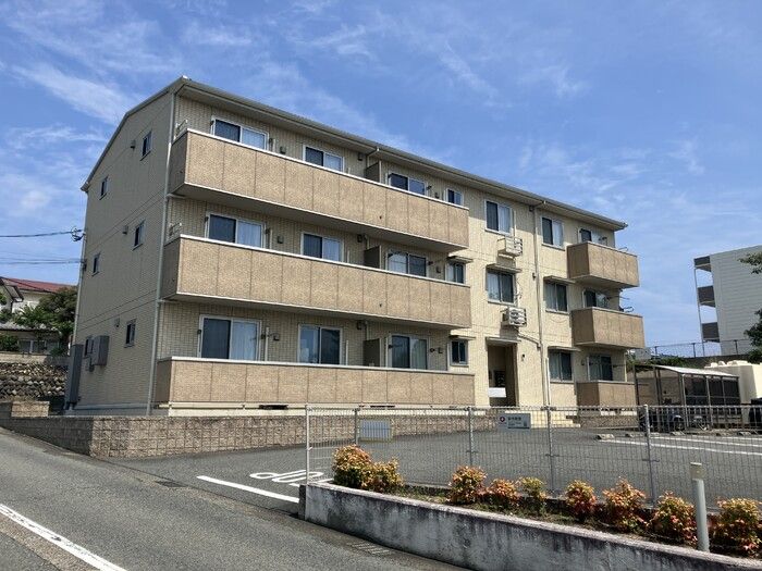 コリーヌ ベルビューの外観画像