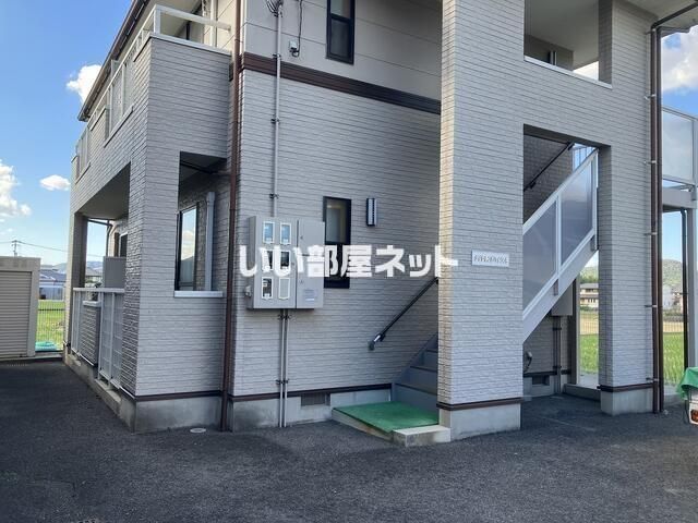 ダイヤモンドハイツ Bの外観画像