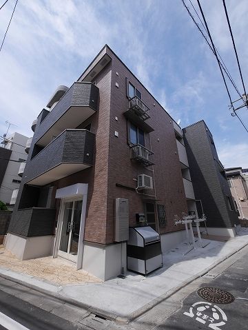 ストーン リバーの外観画像