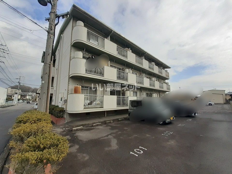 第三飯間ビルの外観画像