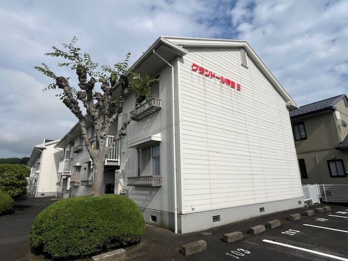 グランドール神田 B棟の外観画像
