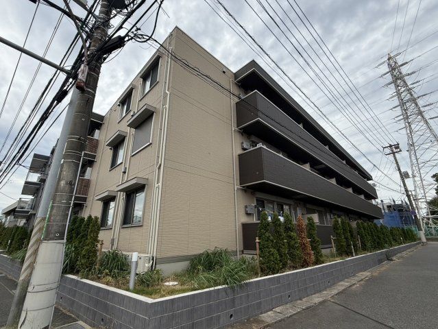 ディーアゼリアの外観画像