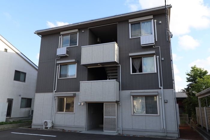 プレアセーナ南川の外観画像