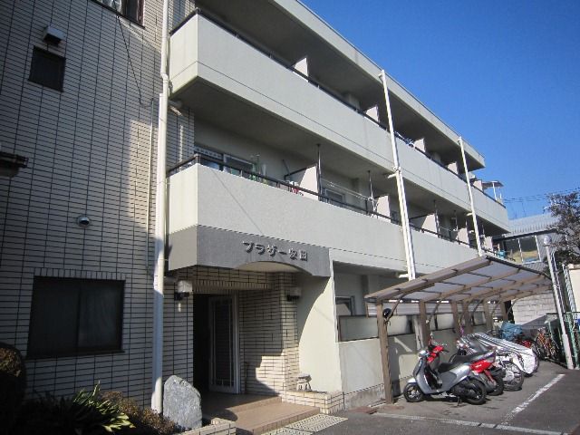 ブラザー安田の外観画像
