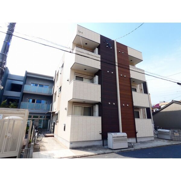 G-SQUAREの外観画像