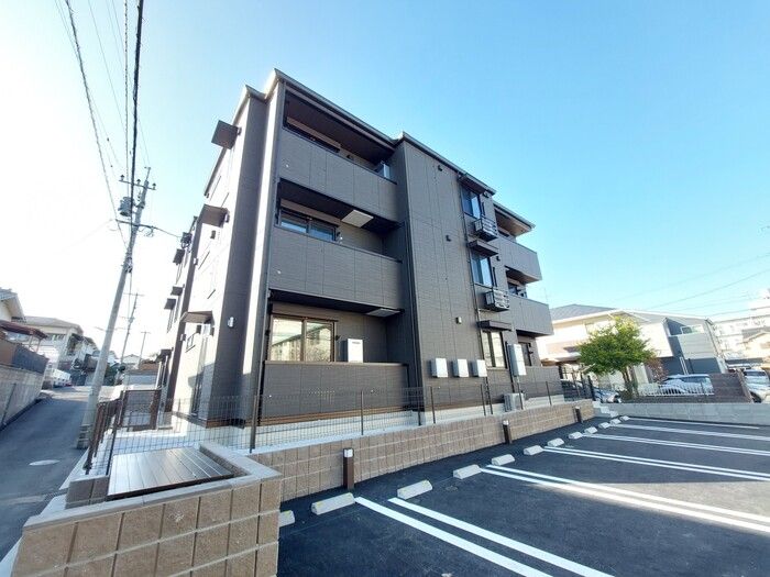 アトレ西折尾の外観画像