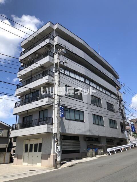 明和ビルの外観画像