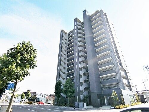 アルファステイツ松江駅南の外観画像