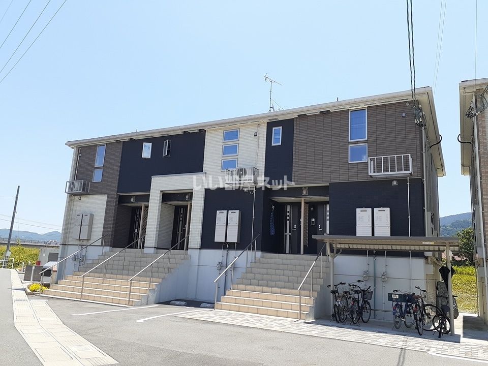 Riverside Aの外観画像