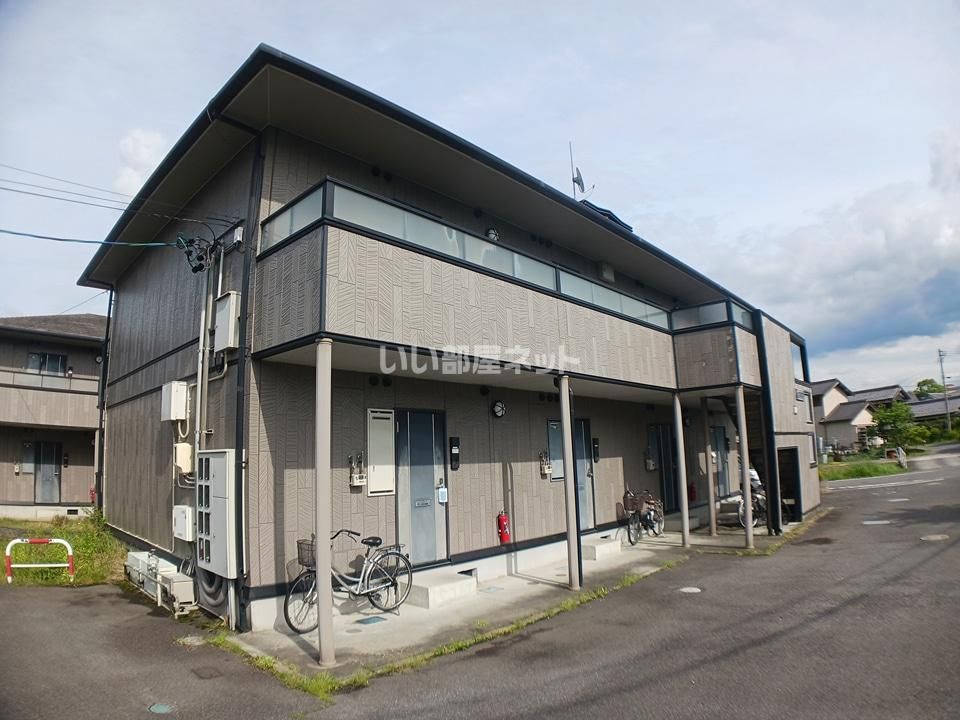 メゾン・ウエストリバーⅡ D棟の外観画像