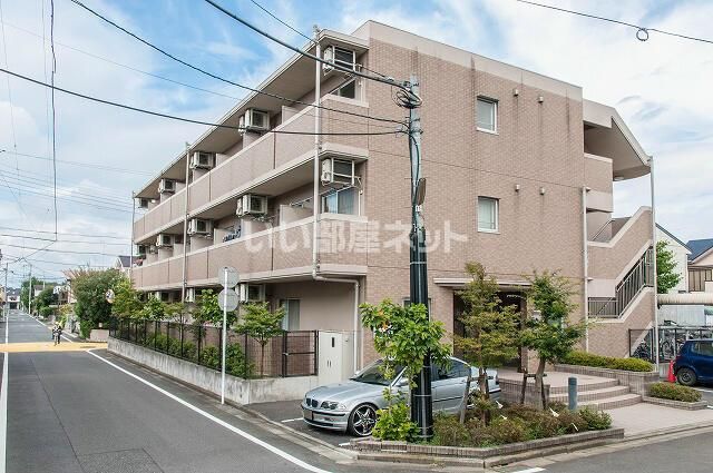ヌヴェルハイツの外観画像