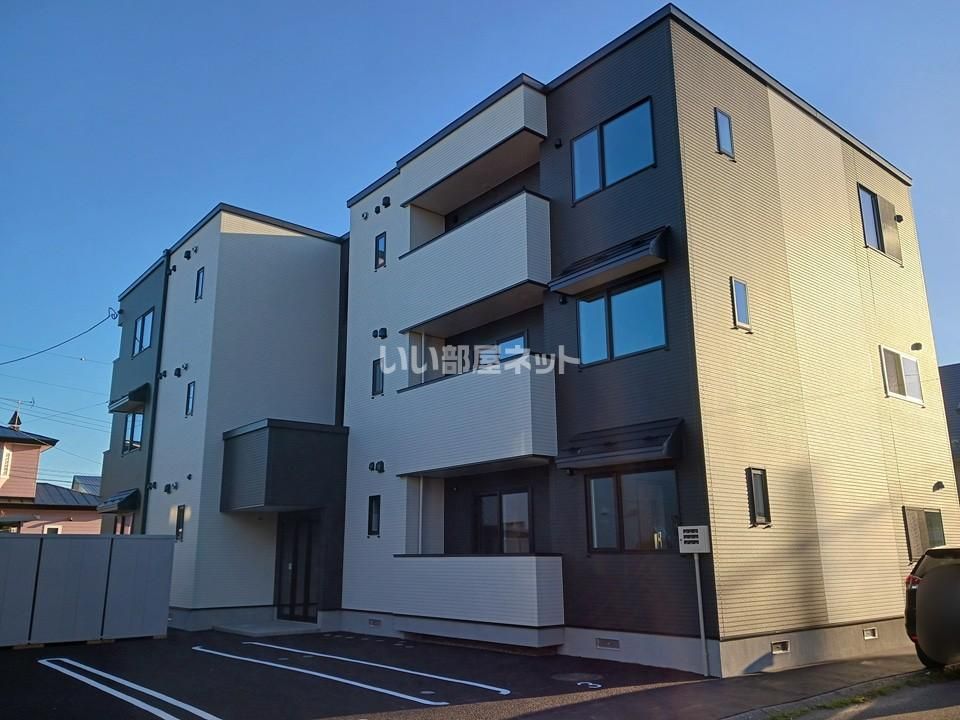 クレール六番館の外観画像