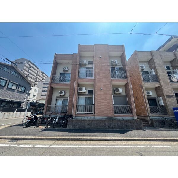 フロール尾頭橋の外観画像