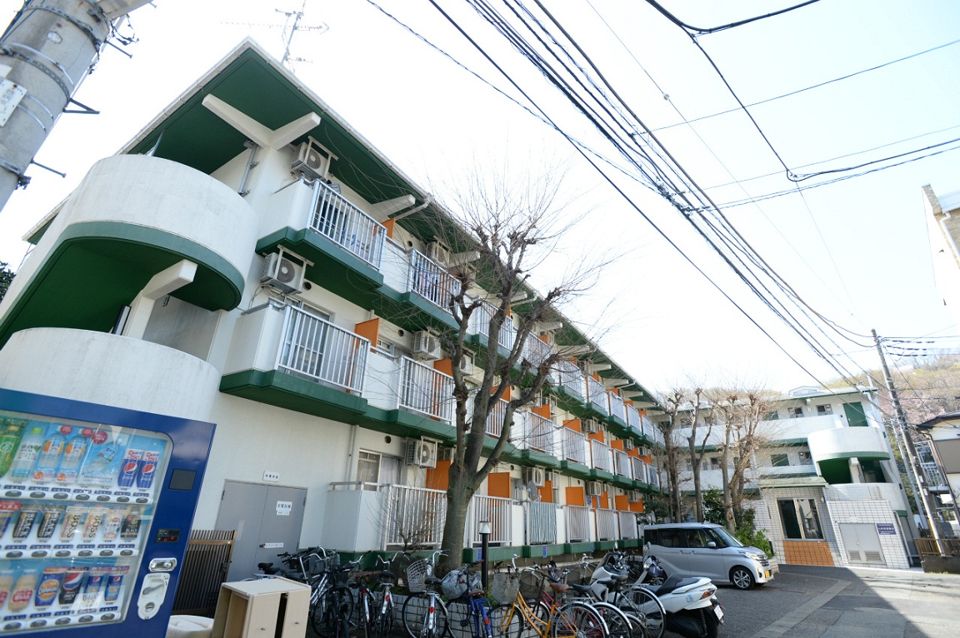 美山コーポ向ヶ丘の外観画像