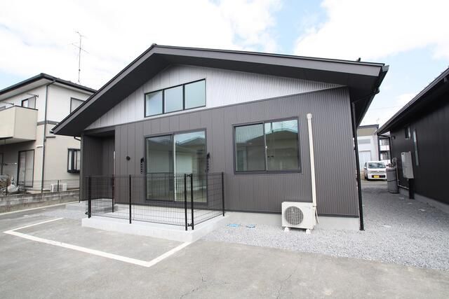 オーク・ヴィラージュの外観画像