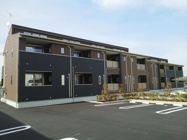 コリーヌアンジュの外観画像