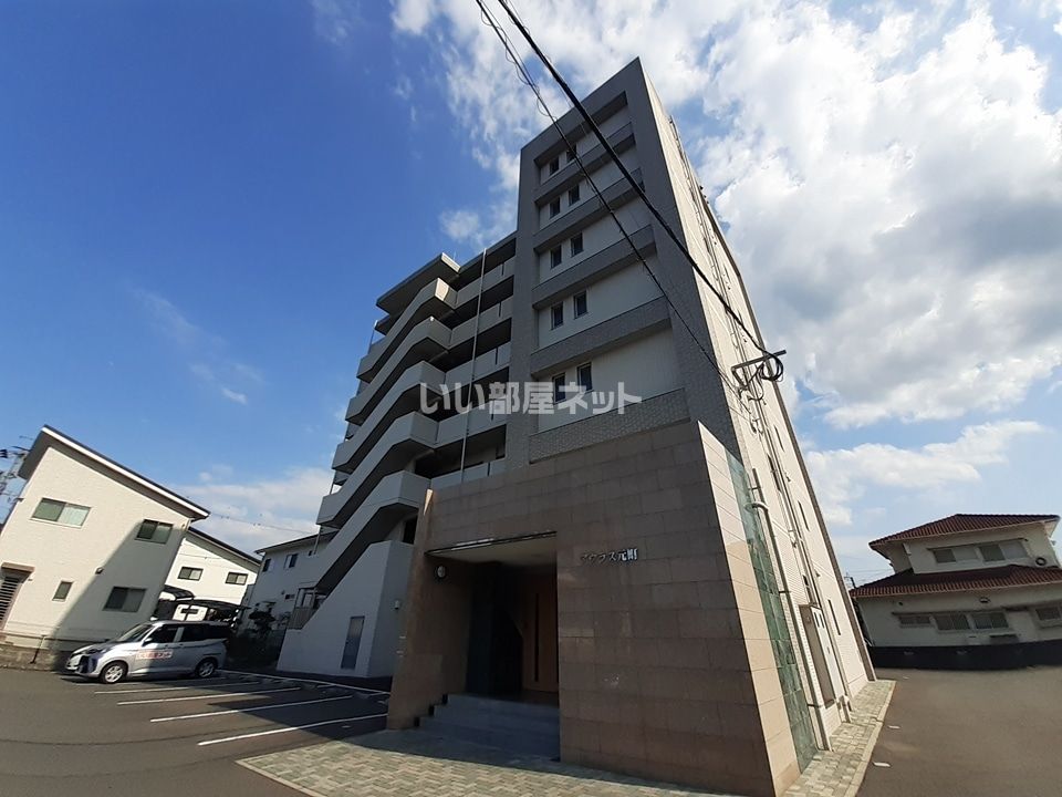アウラス元町の外観画像