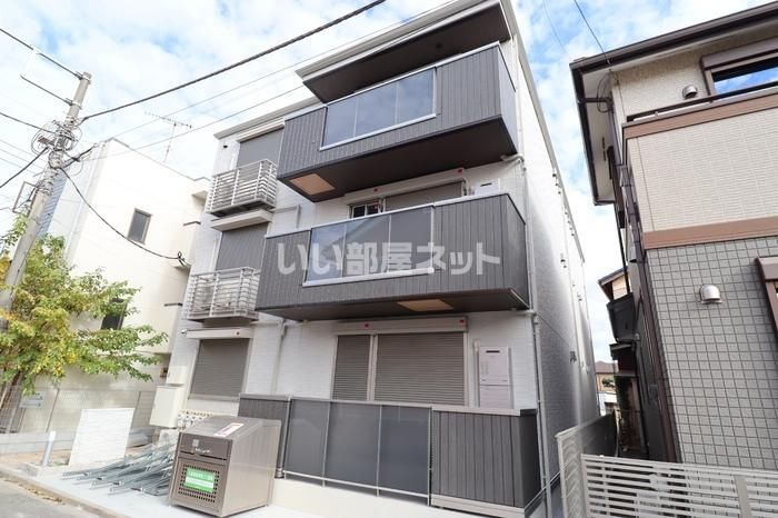 D-ROOM本町1丁目の外観画像