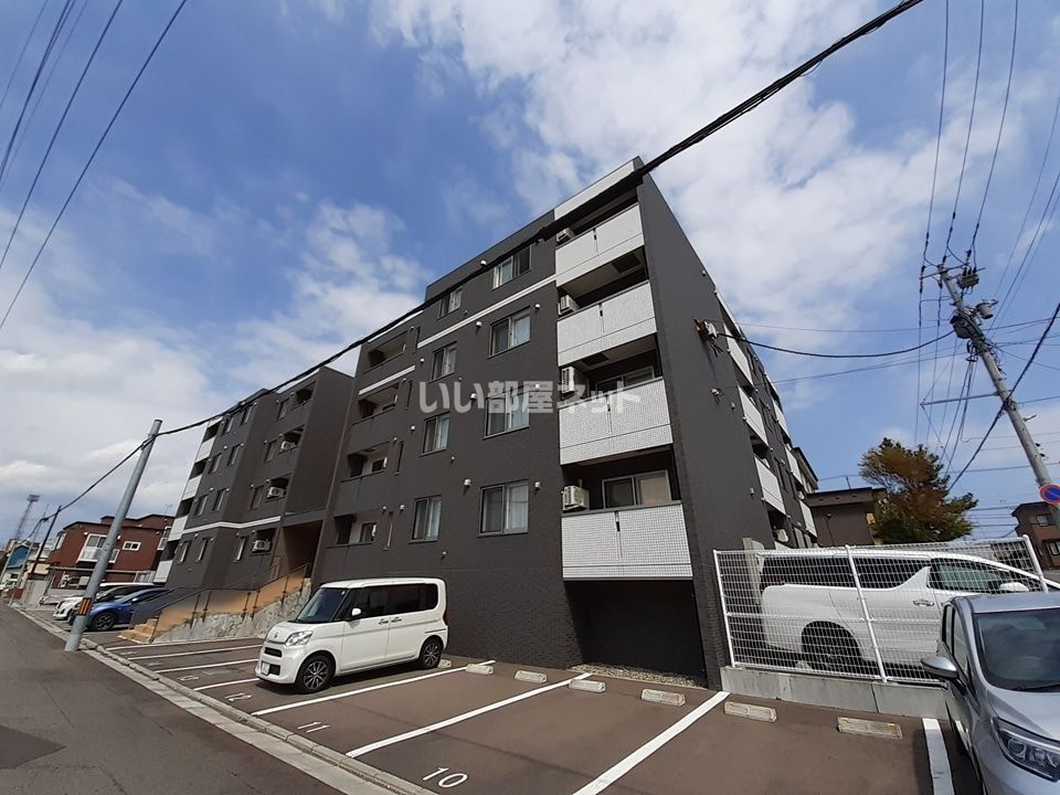 ラ ベルマの外観画像