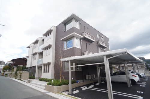 シャーメゾン エクラージュの外観画像