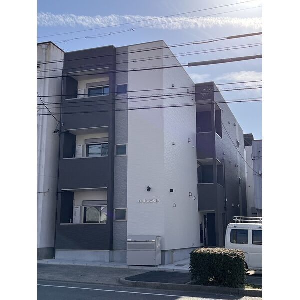 Delica高畑西(デリカタカバタニシ)の外観画像