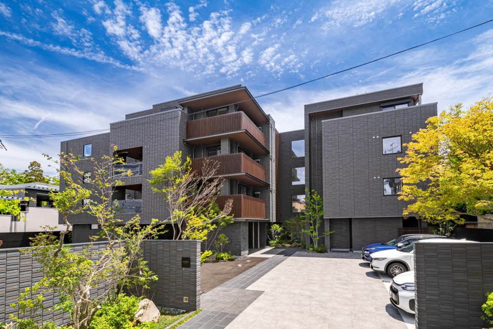 LUANA KAMISUGIの外観画像