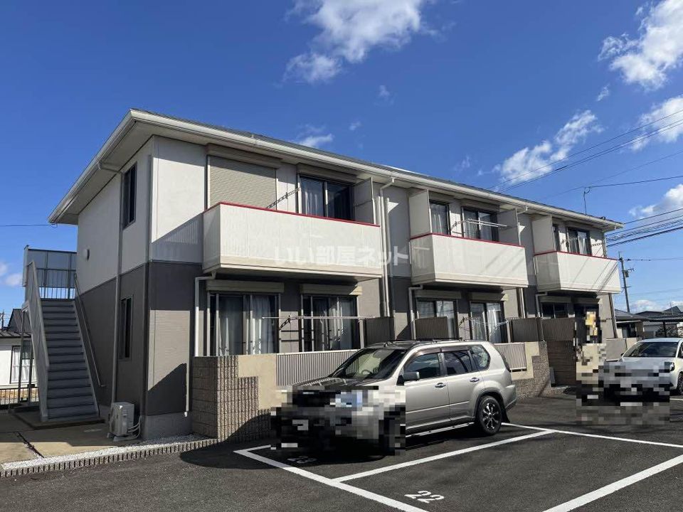 シャイニー・ウイング B棟の外観画像