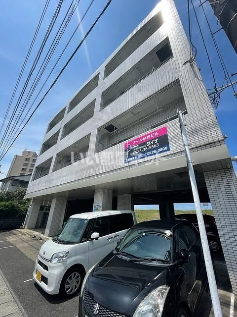 クラージュTwoの外観画像