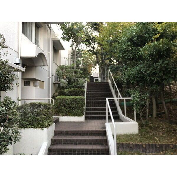 サニーヒル表山3号棟の外観画像