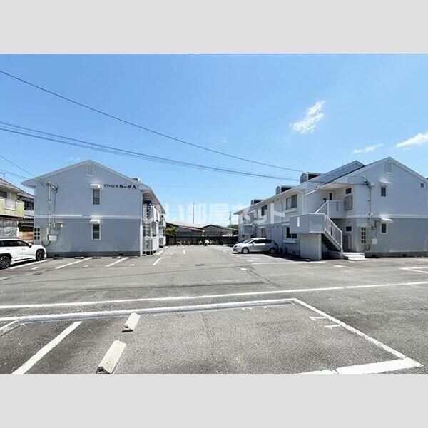 アドバンスカーサA・B棟の外観画像