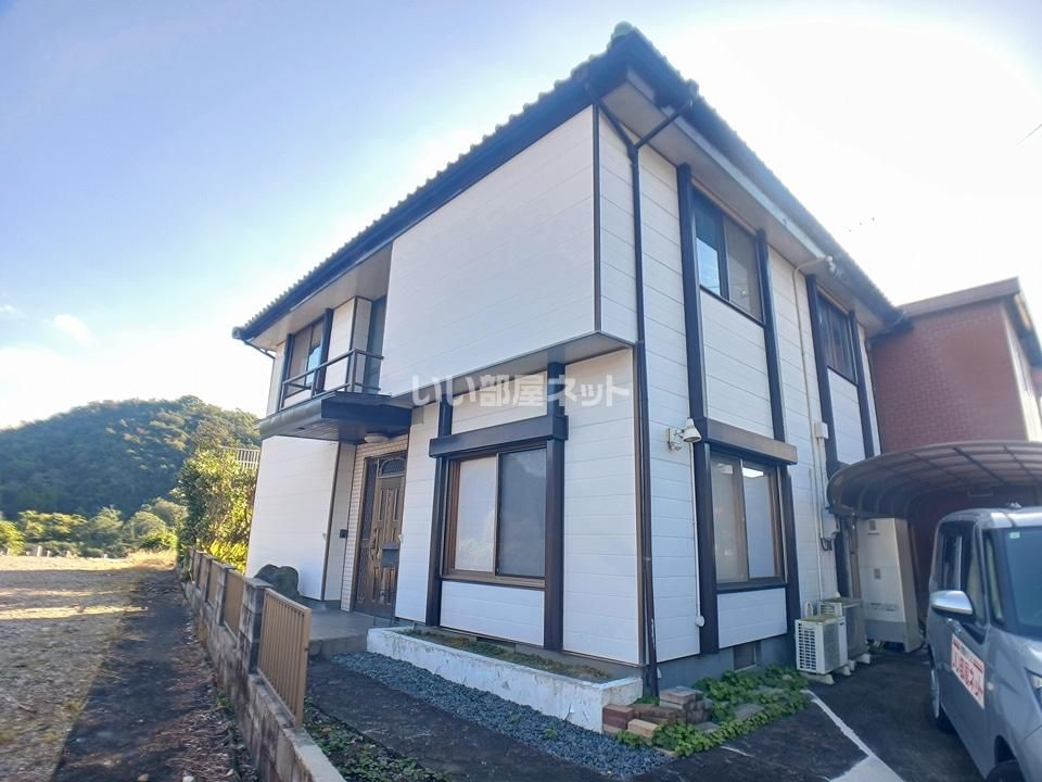 鵜沼山崎町8丁目 貸家の外観画像