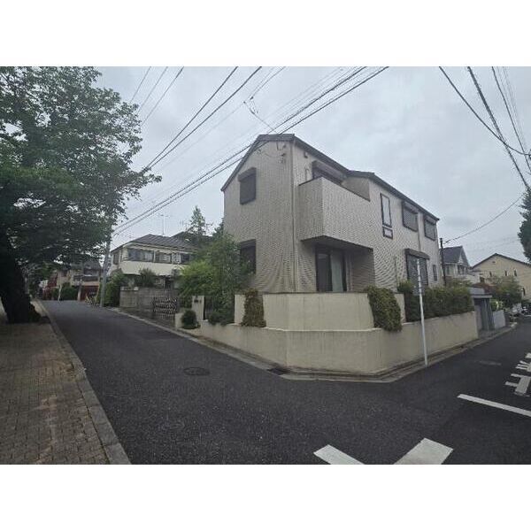 桜上水5丁目戸建貸家の外観画像
