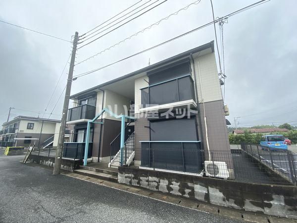 バ-ンホム長谷川Cの外観画像