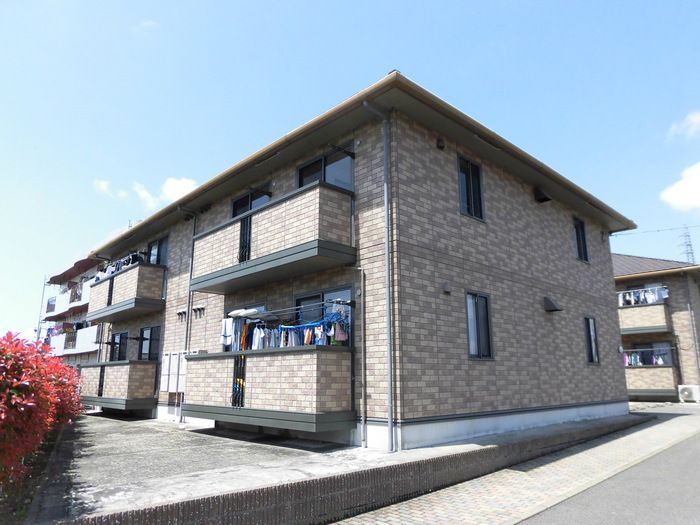 シャルマンハウス兵庫南 E棟の外観画像