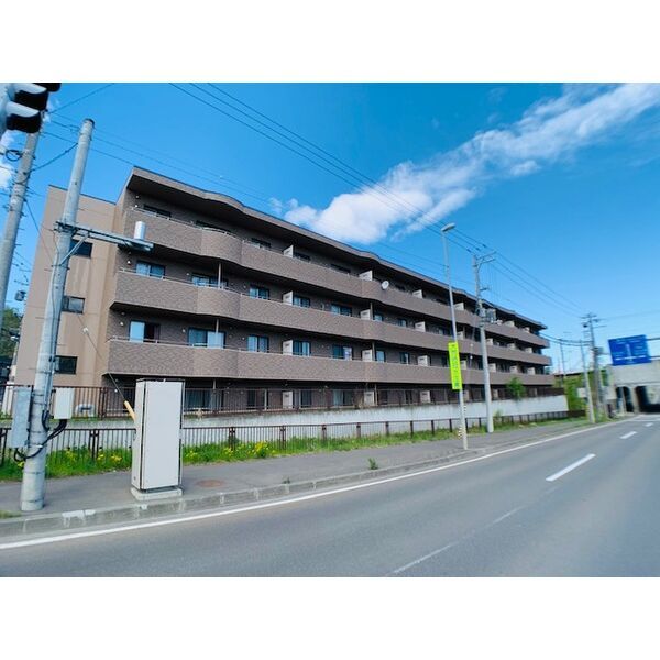 シャトーポルテ上野幌の外観画像