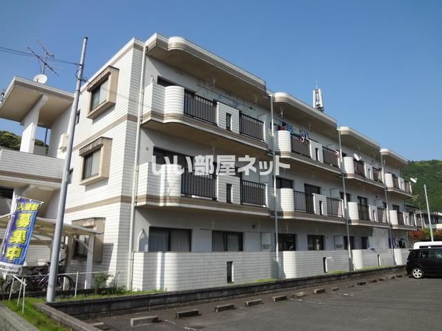 恒吉マンション B棟の外観画像