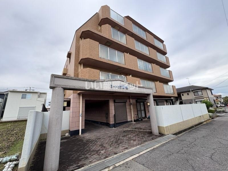 ユートピア魚住の外観画像