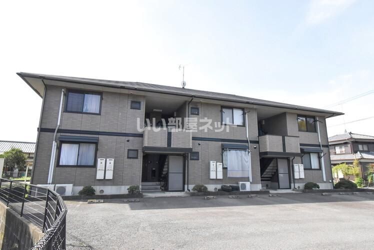 グランドール岩崎A棟の外観画像